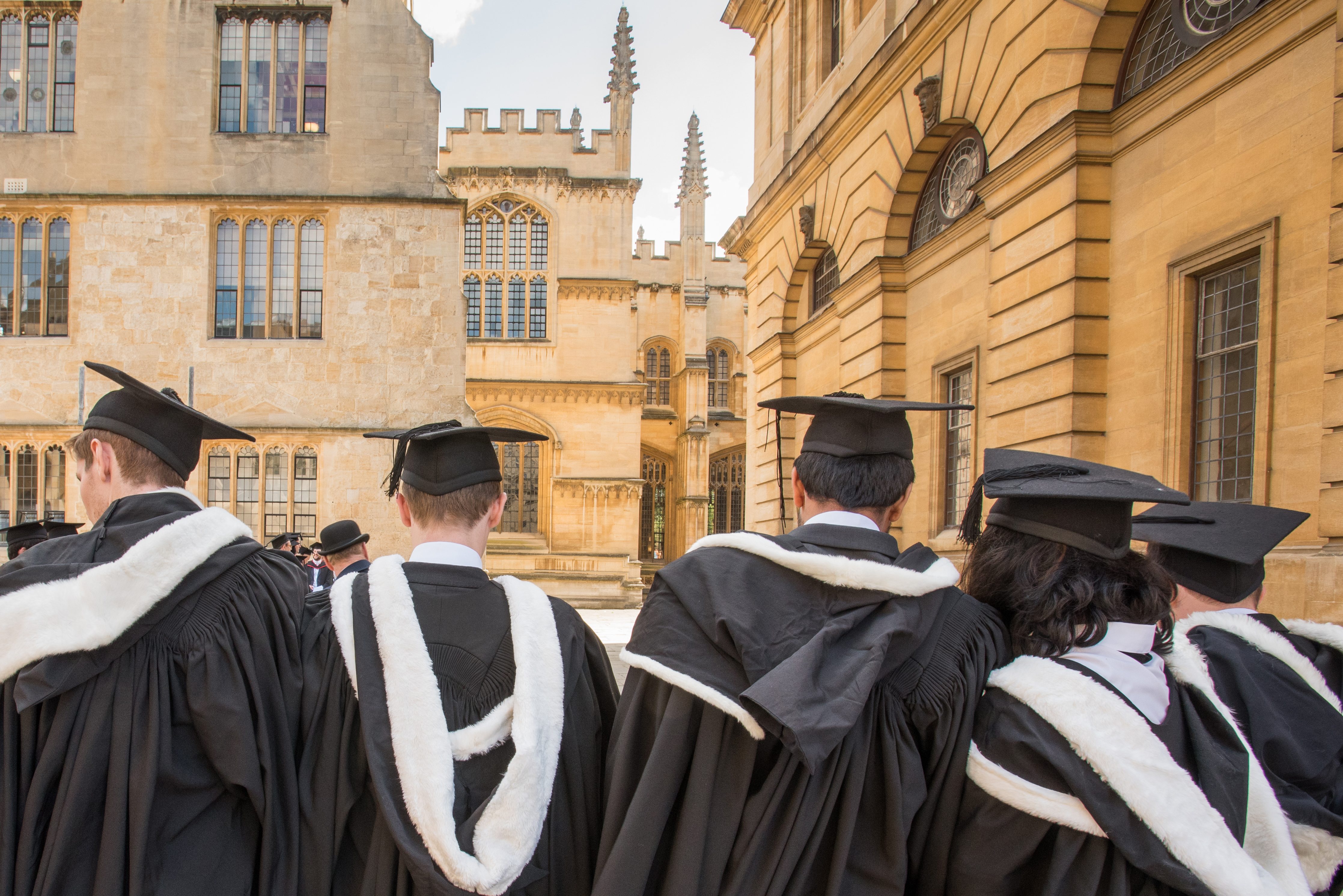 Awaiting the Vice-Chancellor and Bedels after the end of the degree ceremony